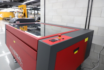 X-GARAGE_레이저 가공기_대형(ILS 12.150D)